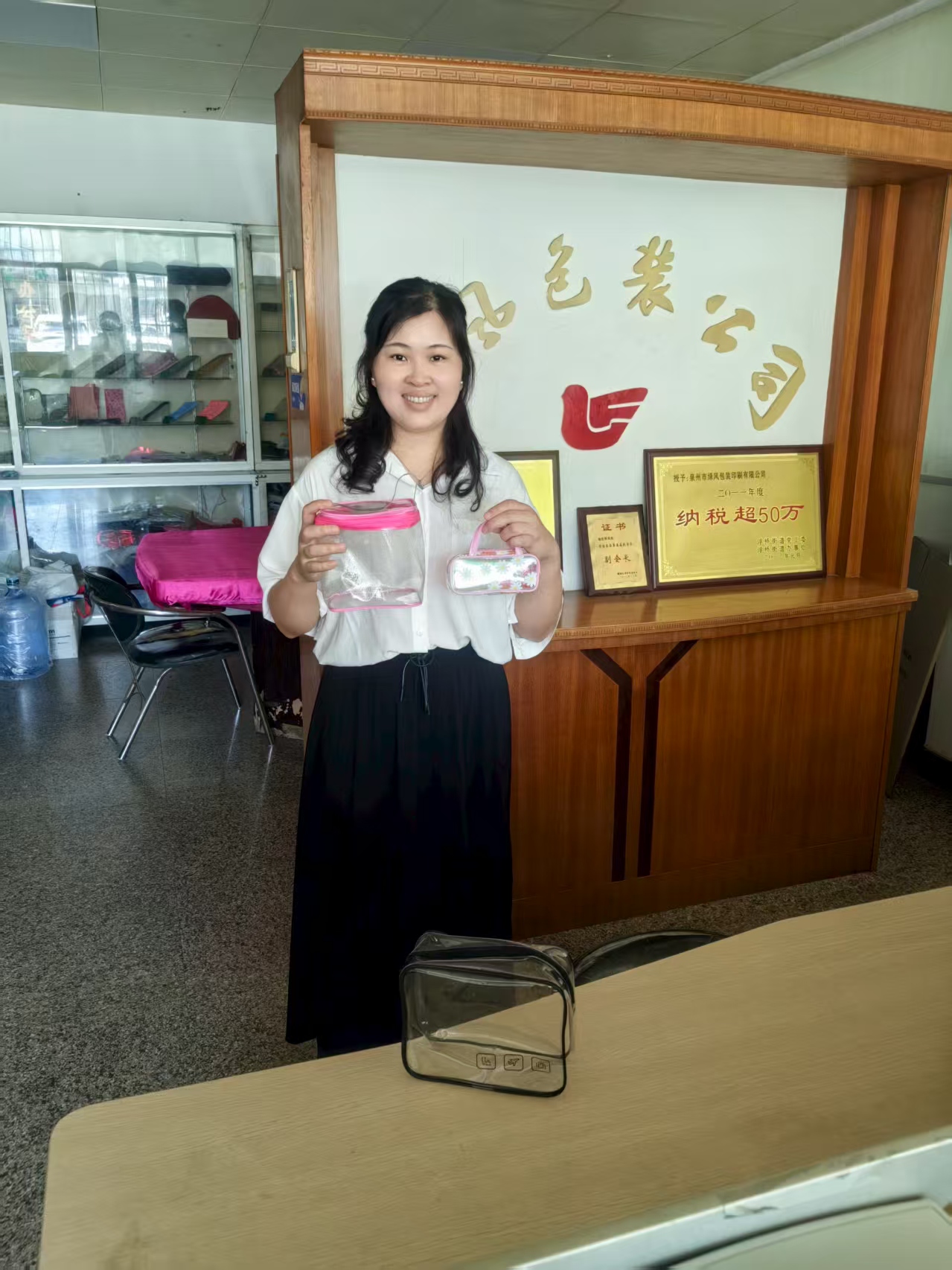 300 + 精选样品齐聚！探秘样品室，定制你的专属产品方案